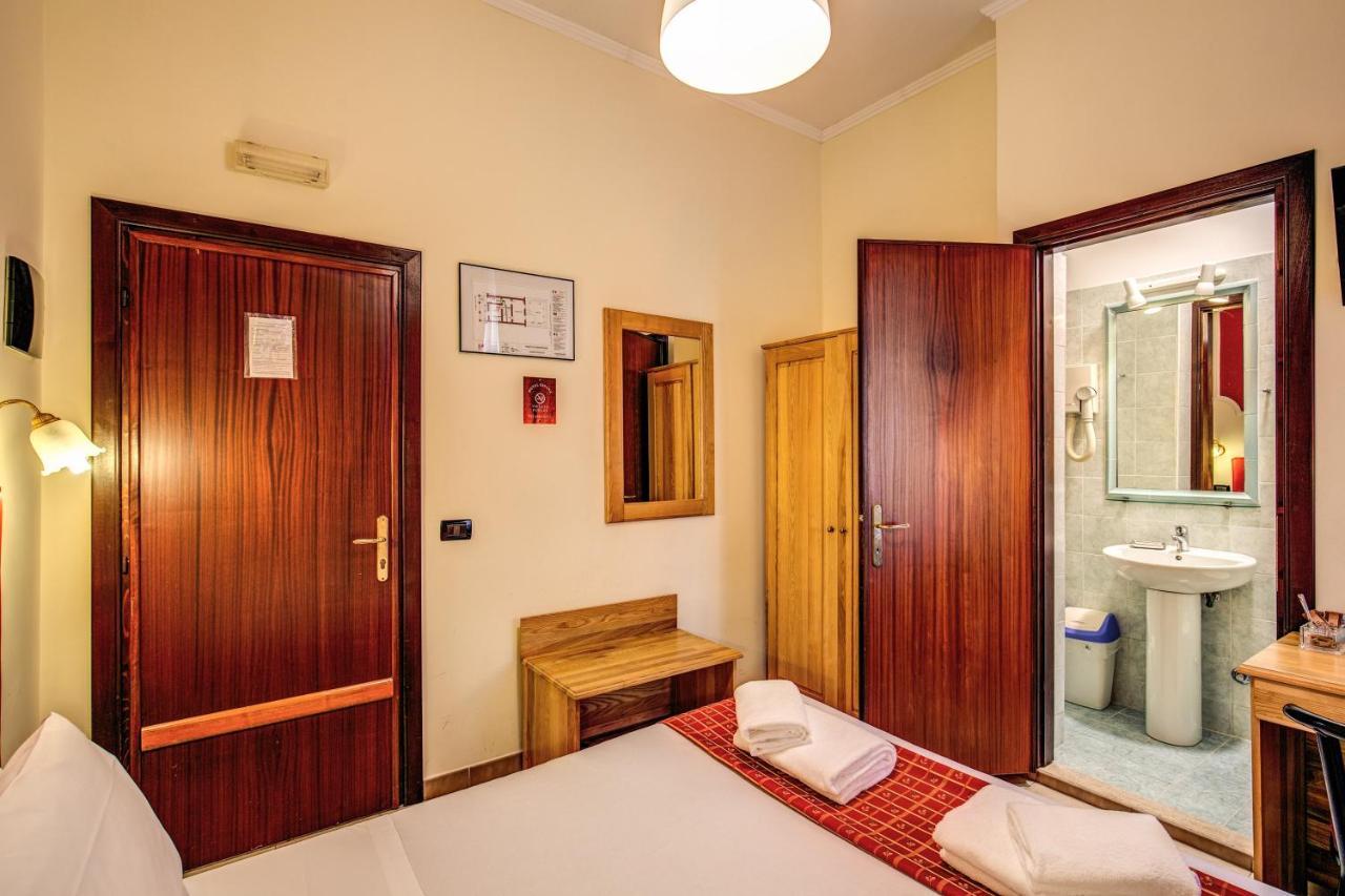 Hotel Espana - Gruppo Blam Hotels Róma Kültér fotó