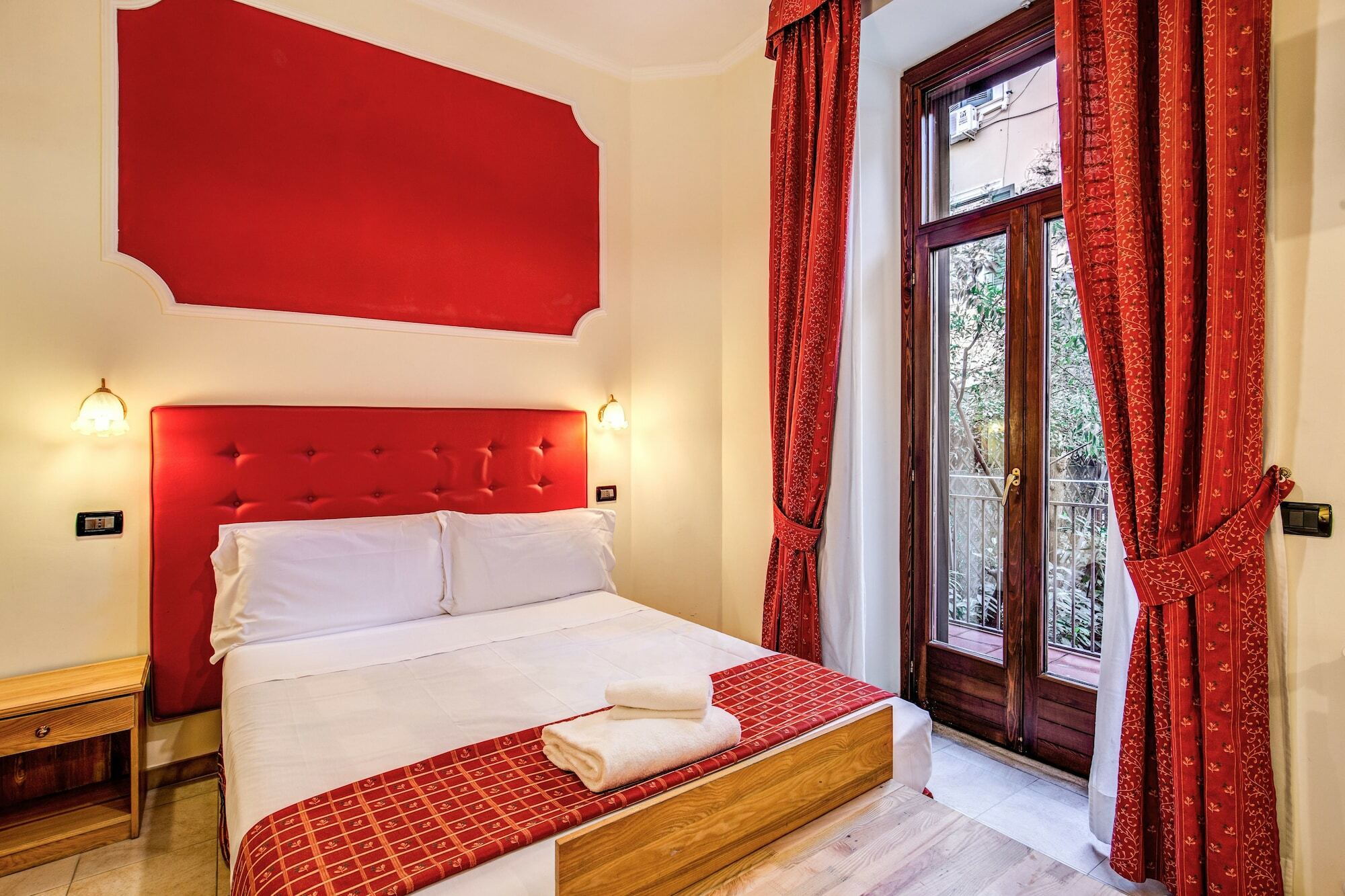 Hotel Espana - Gruppo Blam Hotels Róma Kültér fotó